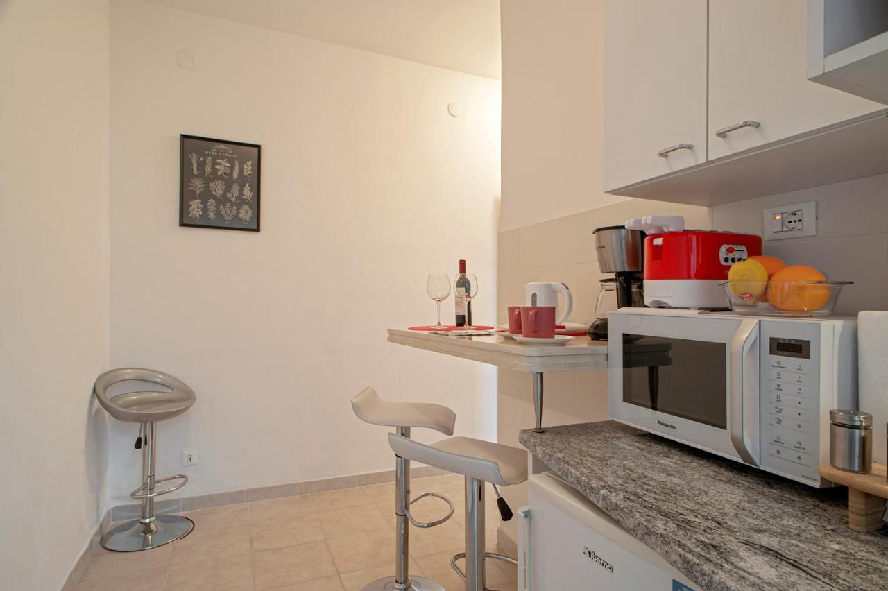 L'Angolo Di Grace Apartment Livorno Exterior photo